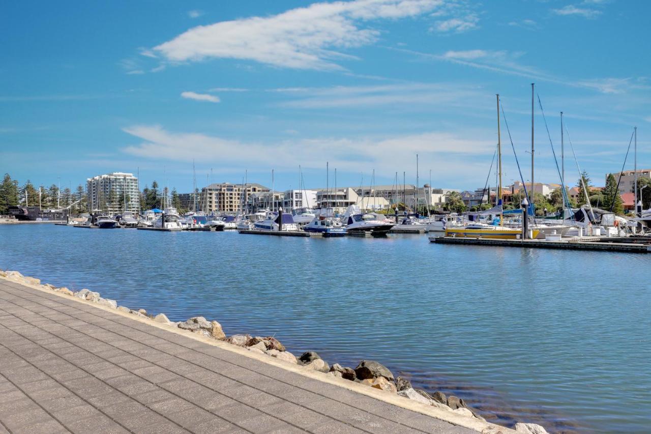 Bayswaterfront Apartments Аделаїда Екстер'єр фото